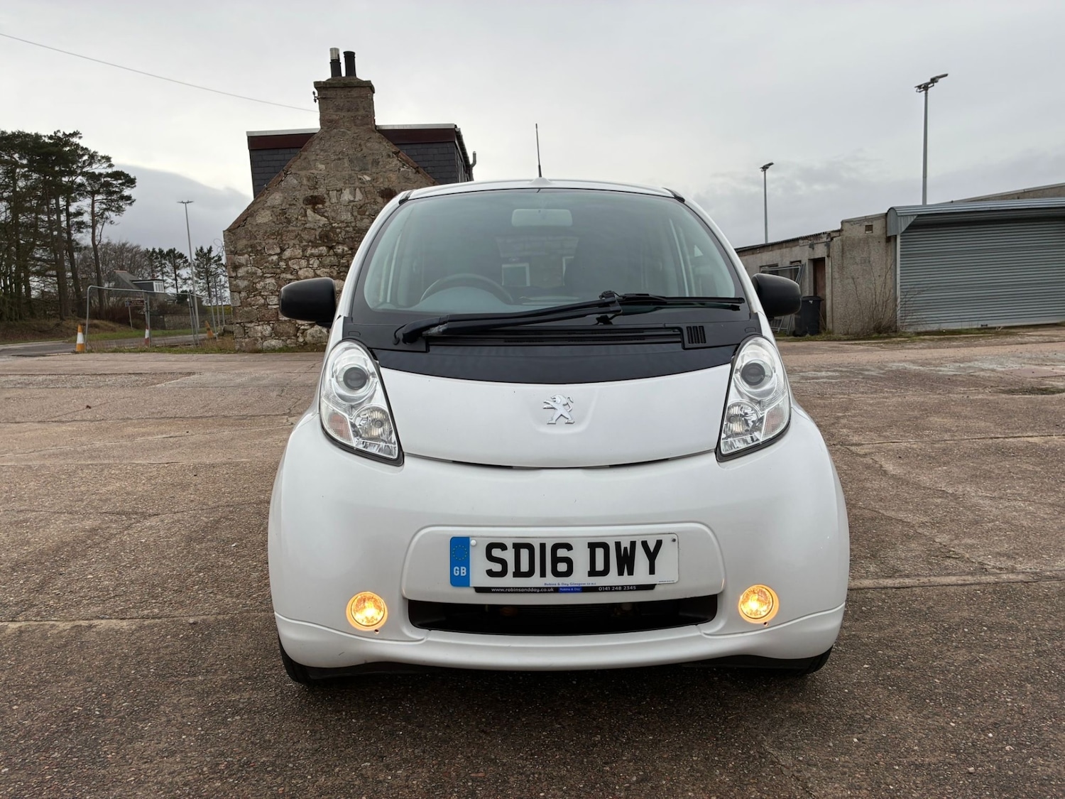 Used Peugeot iOn 2016 for sale - 76929140: Photo 4