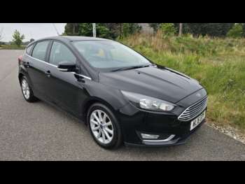 2016 (16) - 1.0 EcoBoost Titanium 5dr