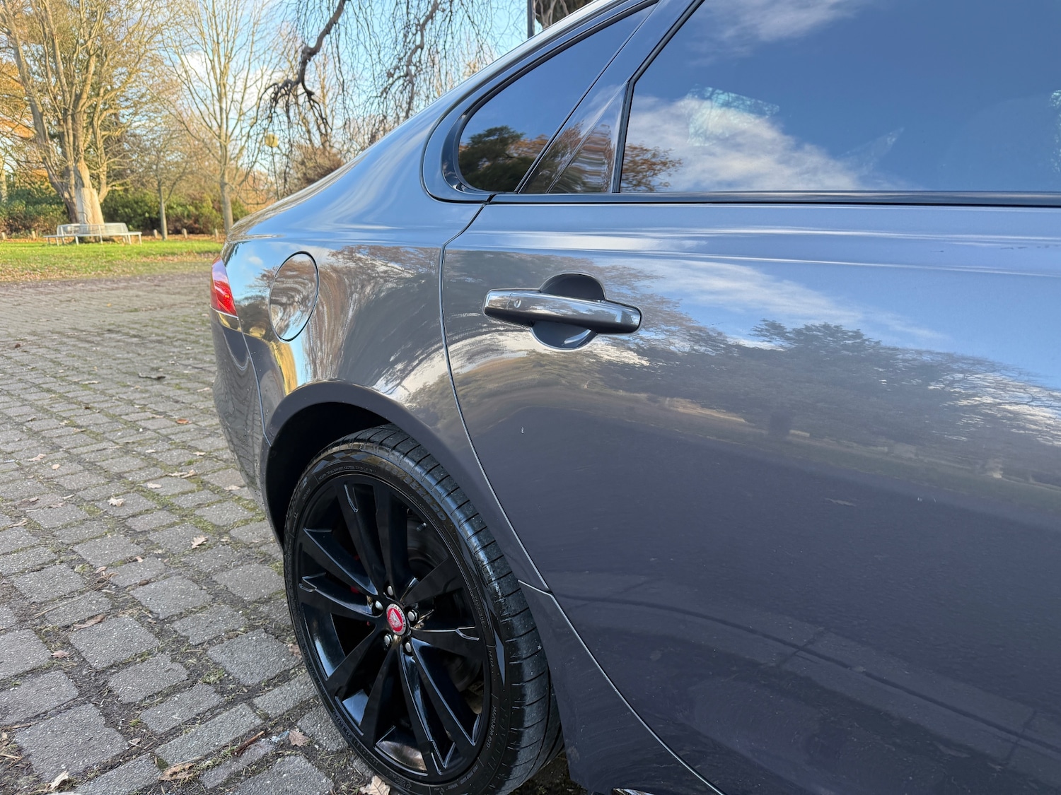 Used Jaguar XF 2016 for sale - 76636877: Photo 18