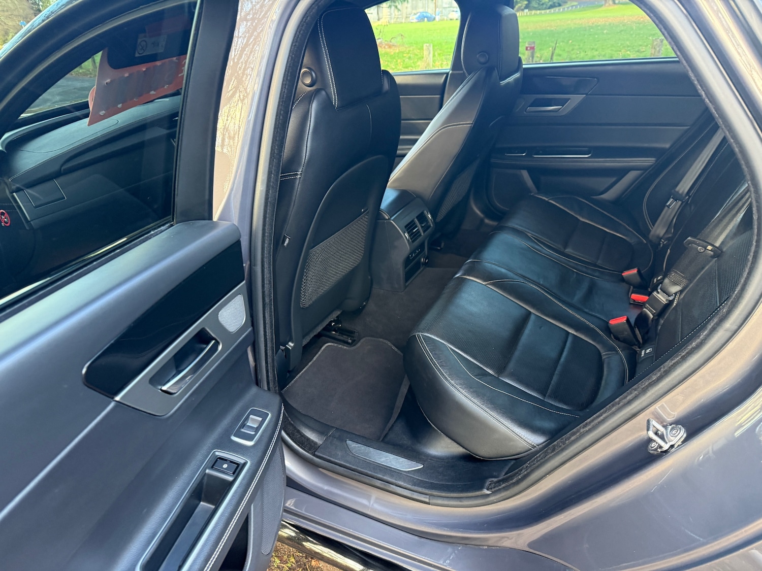 Used Jaguar XF 2016 for sale - 76636877: Photo 25