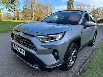 Used Toyota RAV4 2019 for sale - 77881197: Photo
