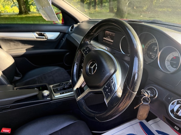 Used Mercedes-Benz C-Class 2014 for sale - 75341641: Photo 13