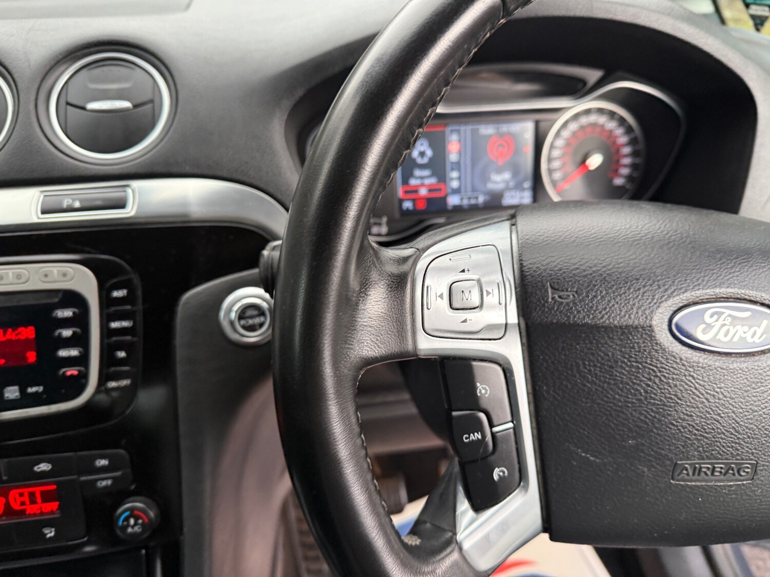 Used Ford S-Max 2012 for sale - 77485128: Photo 17