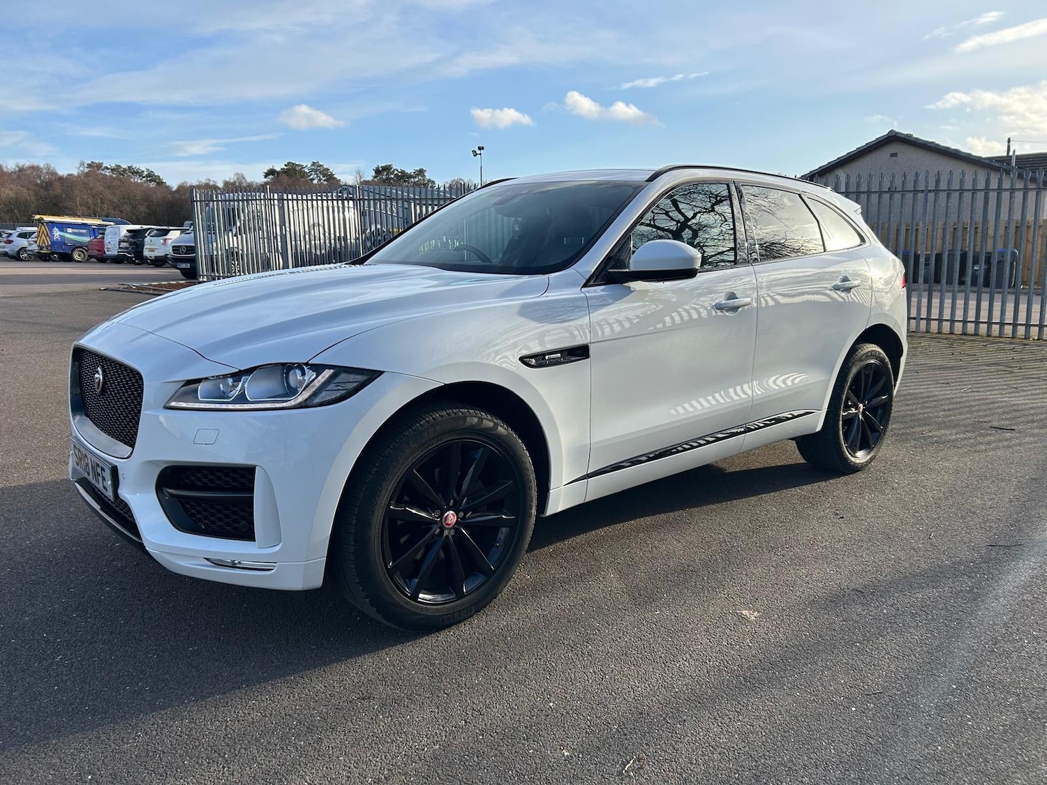 Used Jaguar F-Pace 2018 for sale - 77841661: Photo 6