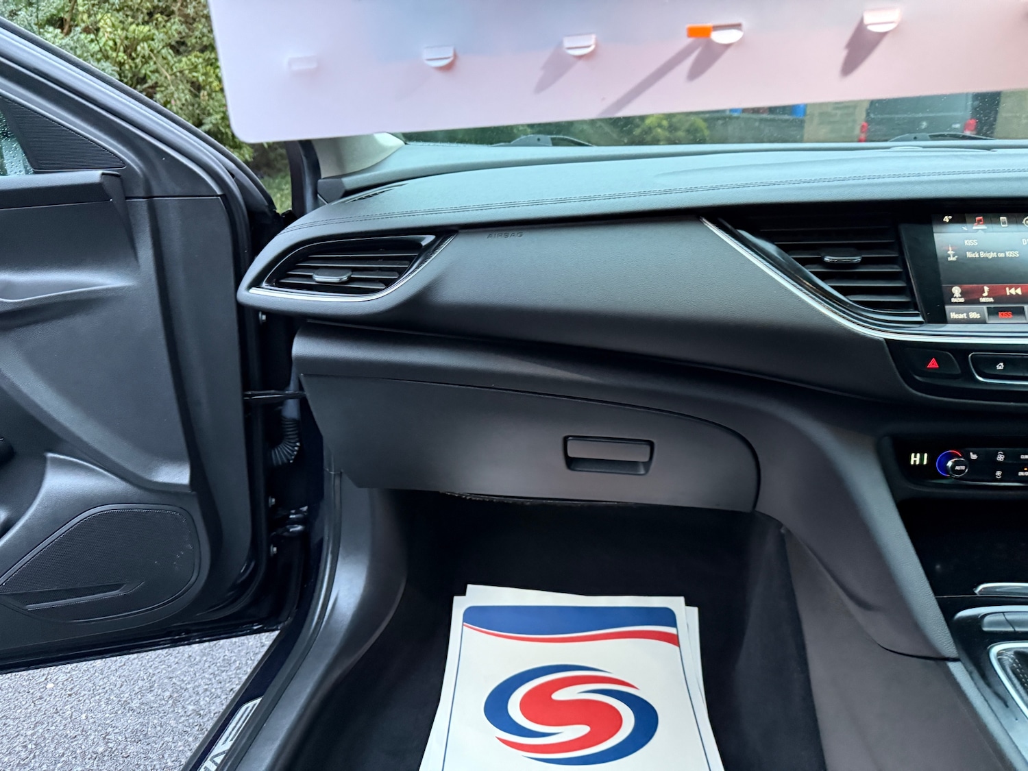 Used Vauxhall Insignia 2018 for sale - 77438225: Photo 17