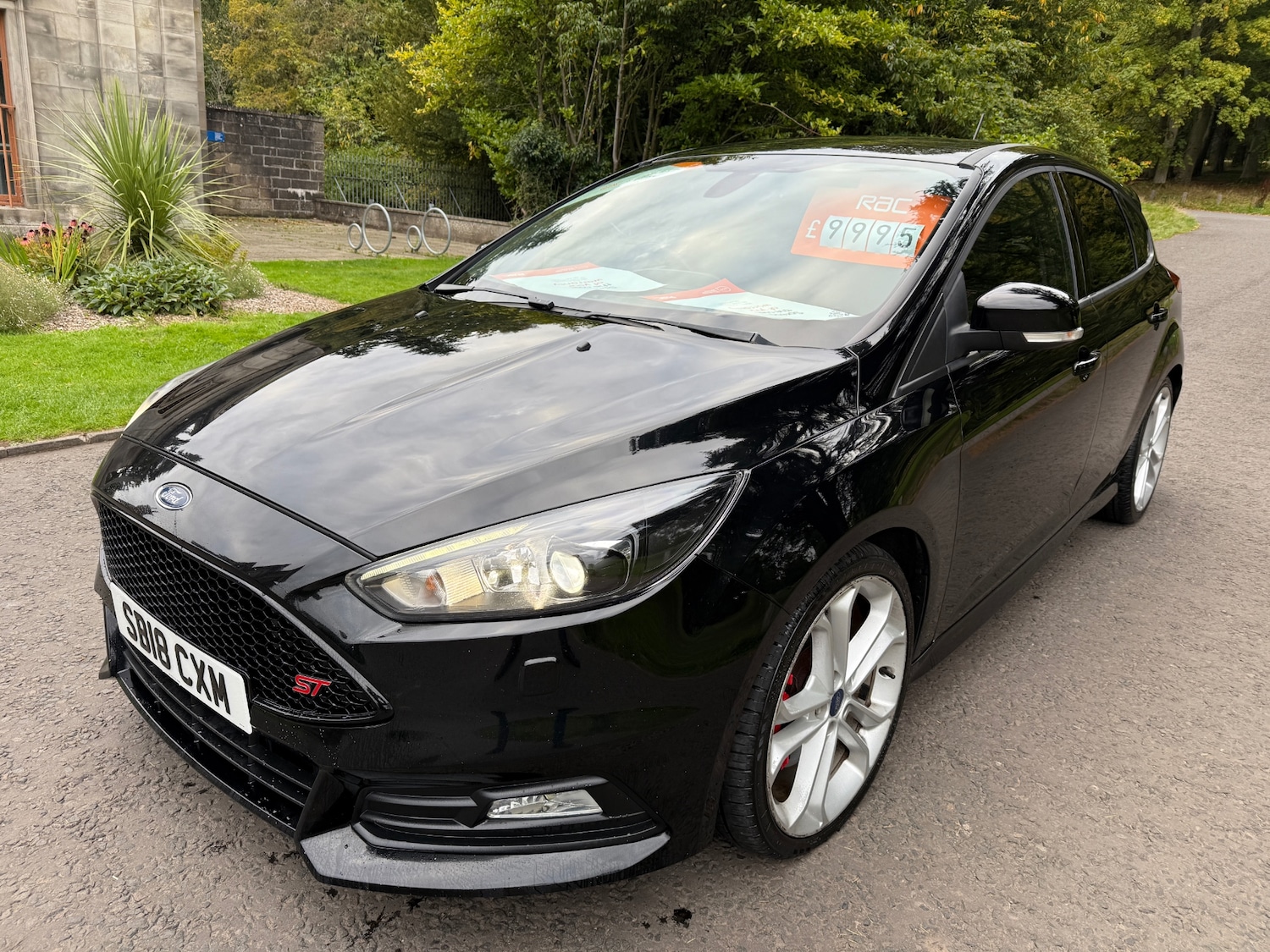 Used Ford Focus 2018 for sale - 76082939: Photo 2