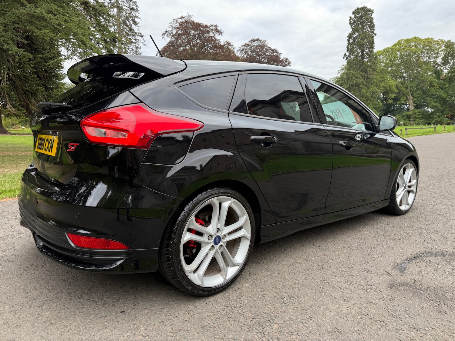Used Ford Focus 2018 for sale - 76082939: Photo 3