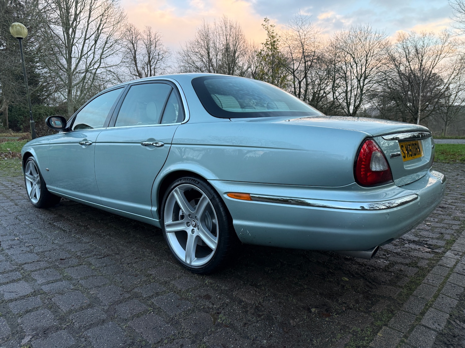 Used Jaguar XJ 2007 for sale - 77147197: Photo 4