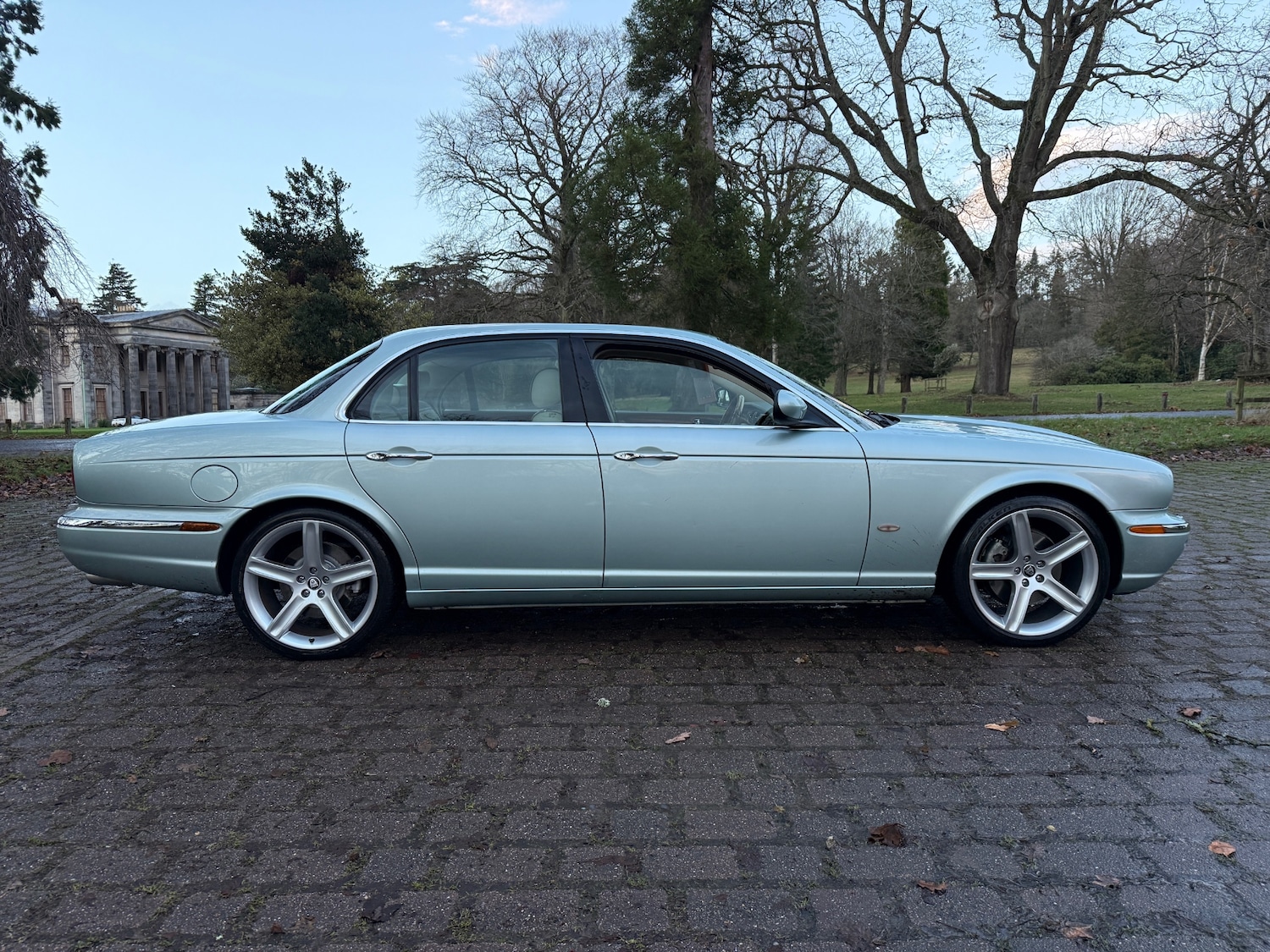 Used Jaguar XJ 2007 for sale - 77147197: Photo 7