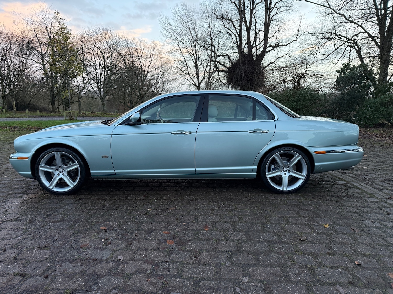 Used Jaguar XJ 2007 for sale - 77147197: Photo 8