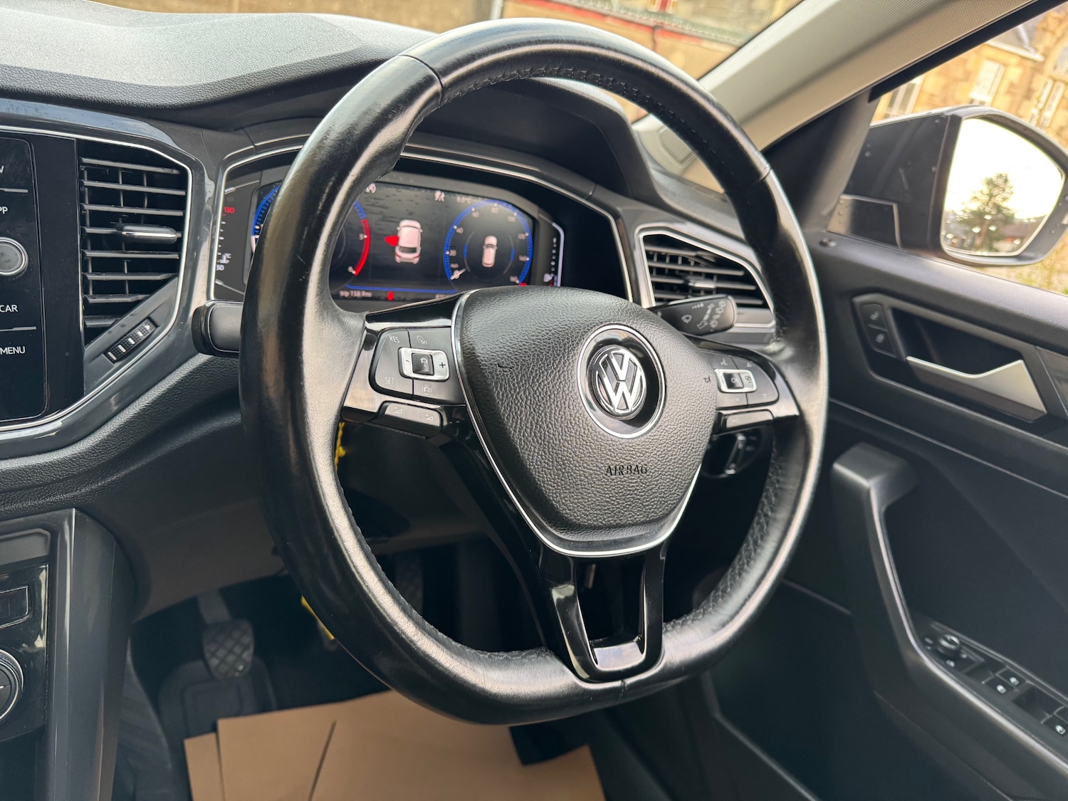 Used Volkswagen T-Roc 2019 for sale - 78145944: Photo 25