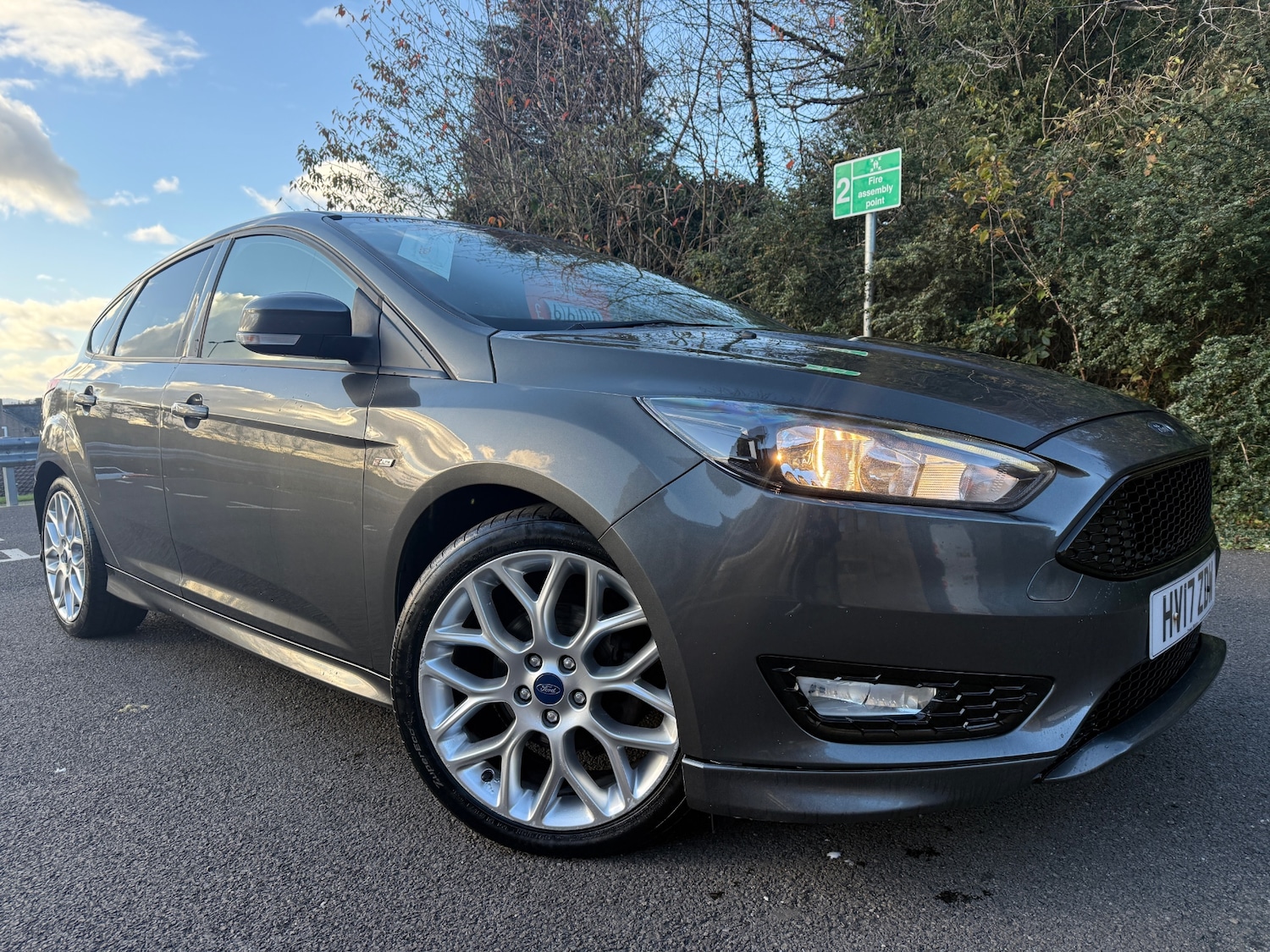 Used Ford Focus 2017 for sale - 76373374: Photo 1