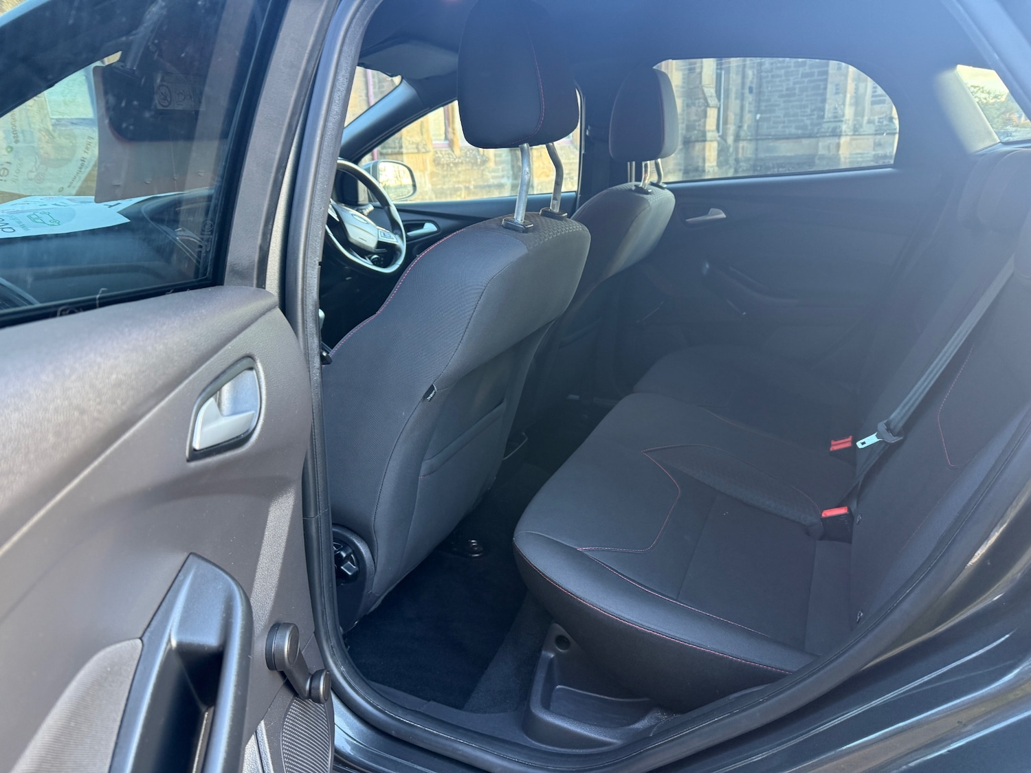 Used Ford Focus 2017 for sale - 76373374: Photo 12