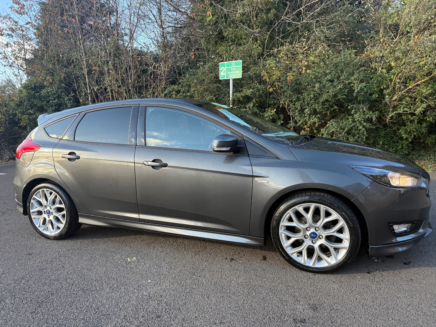 Used Ford Focus 2017 for sale - 76373374: Photo 8