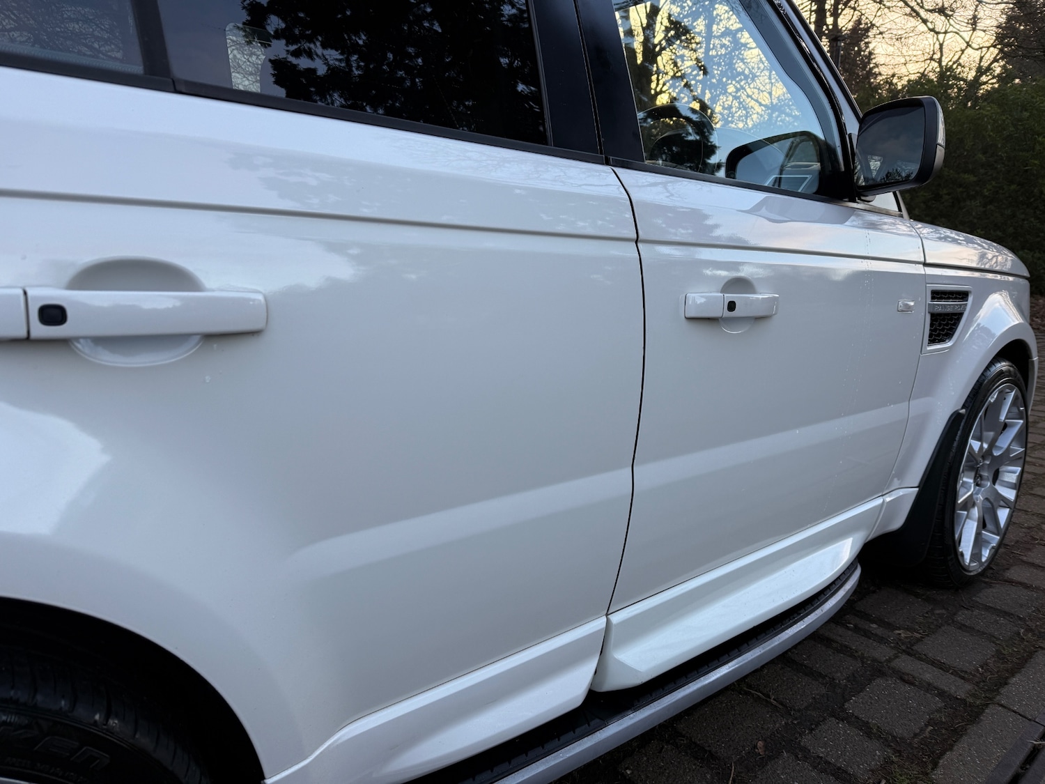 Used Land Rover Range Rover Sport 2010 for sale - 77064346: Photo 15