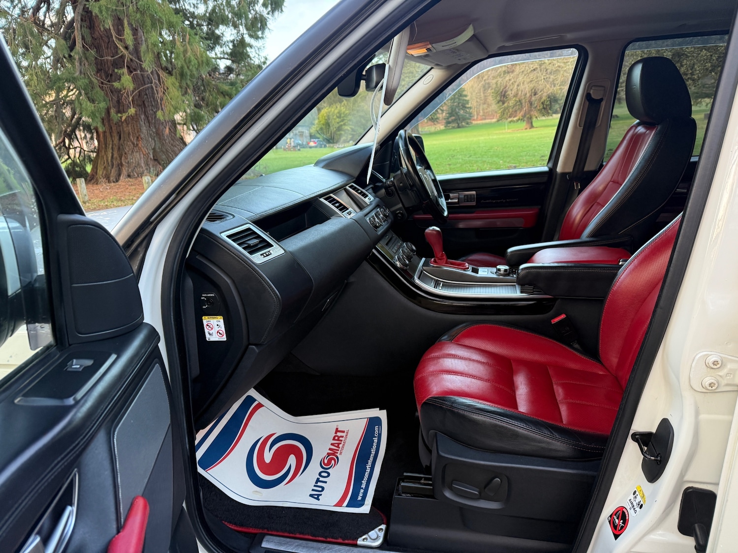 Used Land Rover Range Rover Sport 2010 for sale - 77064346: Photo 18