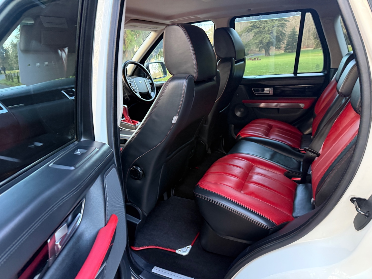 Used Land Rover Range Rover Sport 2010 for sale - 77064346: Photo 23