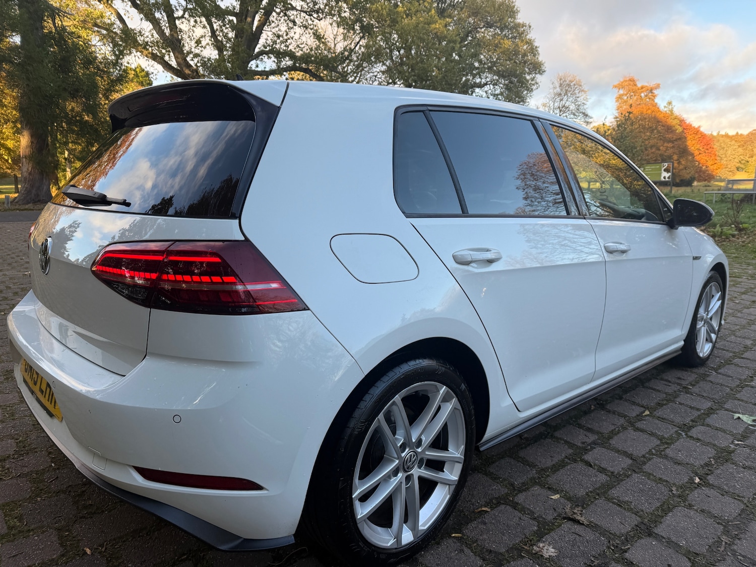 Used Volkswagen Golf 2019 for sale - 76329364: Photo 16