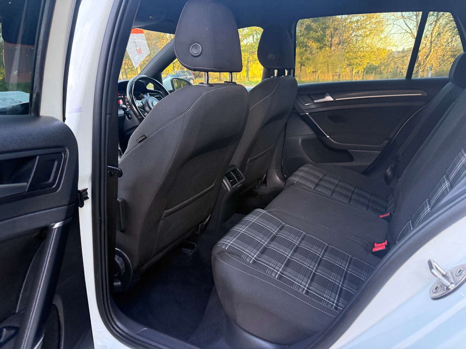 Used Volkswagen Golf 2019 for sale - 76329364: Photo 20