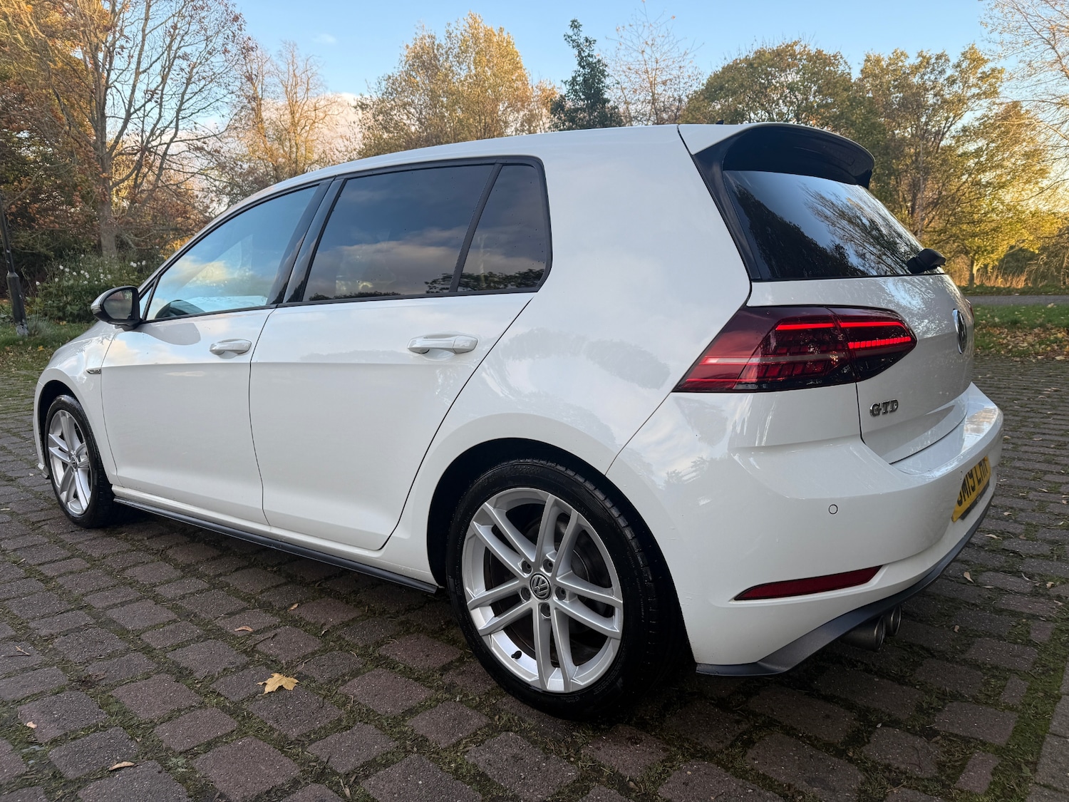 Used Volkswagen Golf 2019 for sale - 76329364: Photo 4