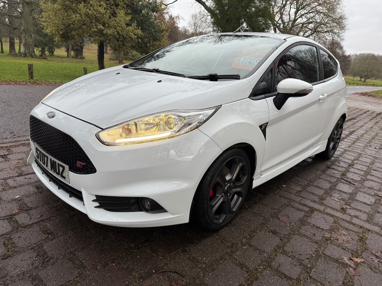 Used Ford Fiesta 2017 for sale - 76901923: Photo 5