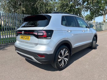 Used Volkswagen T-Cross 2020 for sale - 79260167: Photo