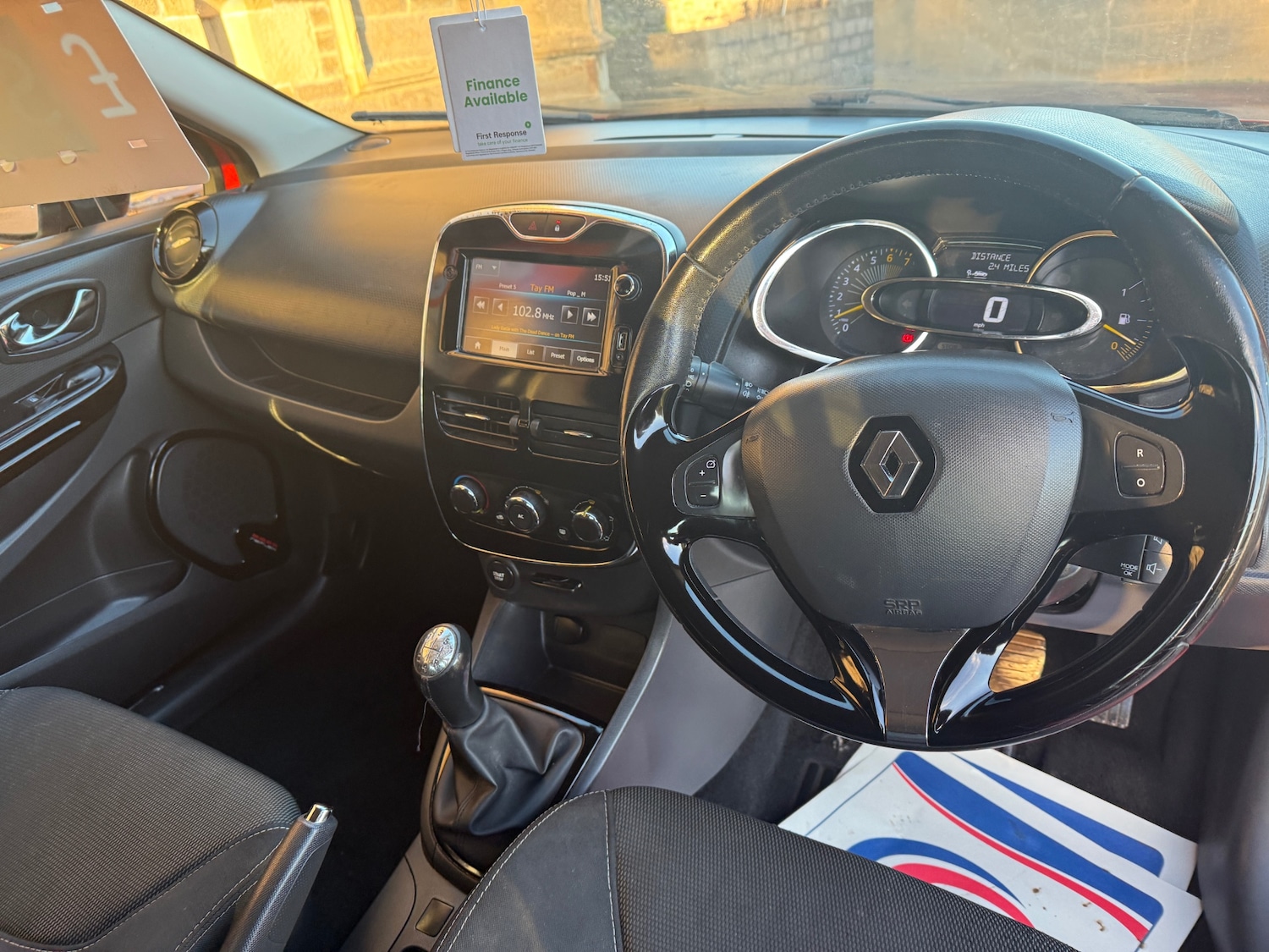 Used Renault Clio 2013 for sale - 76444274: Photo 10