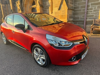 Used Renault Clio 2013 for sale - 76444274: Photo