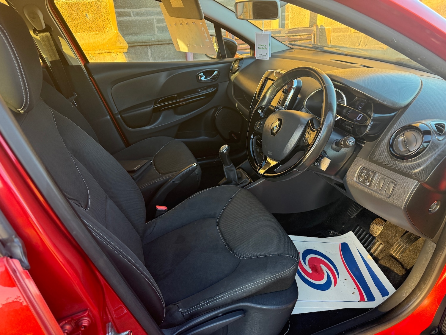 Used Renault Clio 2013 for sale - 76444274: Photo 7