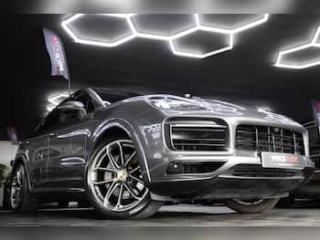 Used Porsche Cayenne 2019 for sale - 79796095: Photo