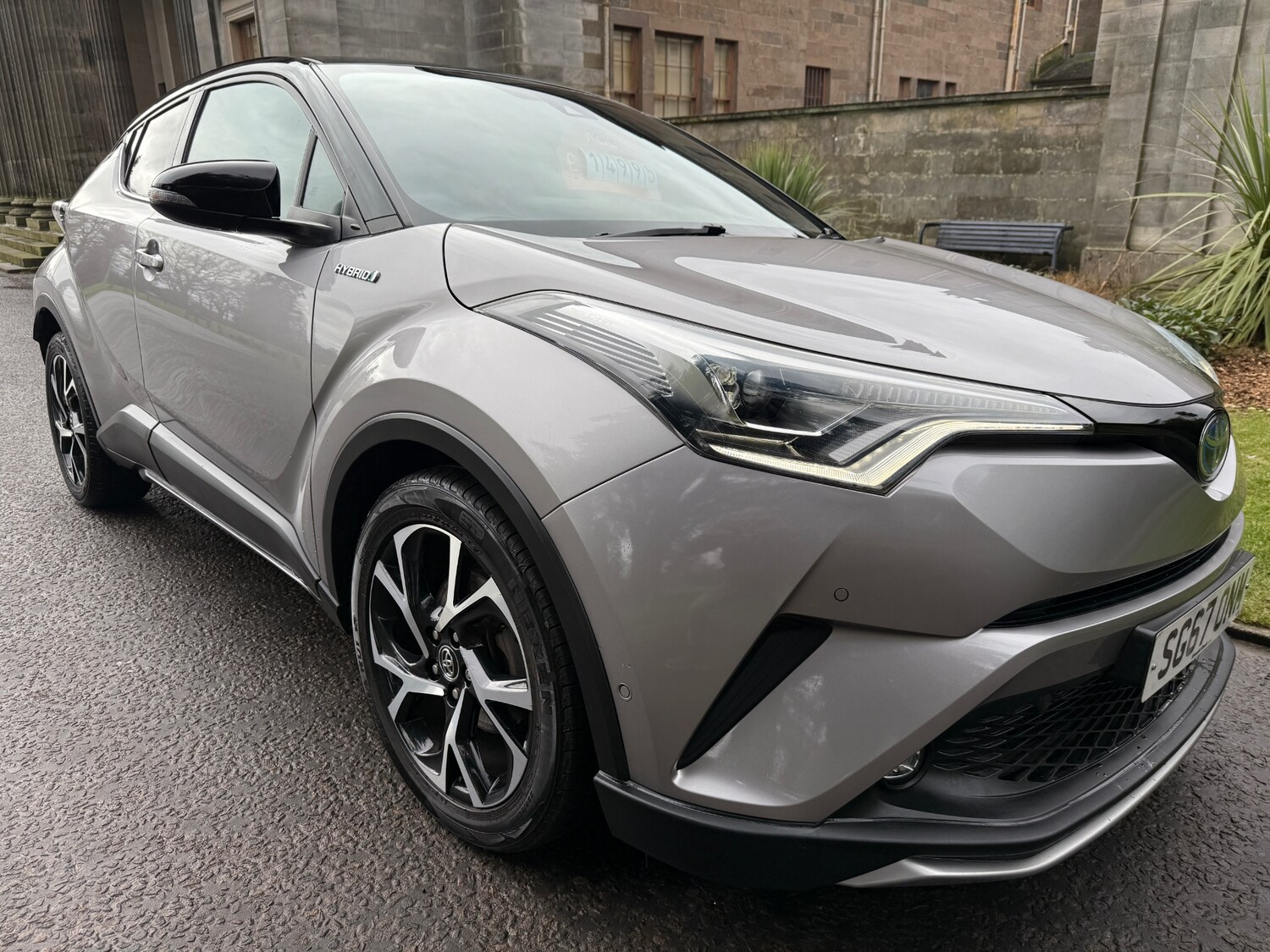 Used Toyota C-HR 2017 for sale - 77660489: Photo 12