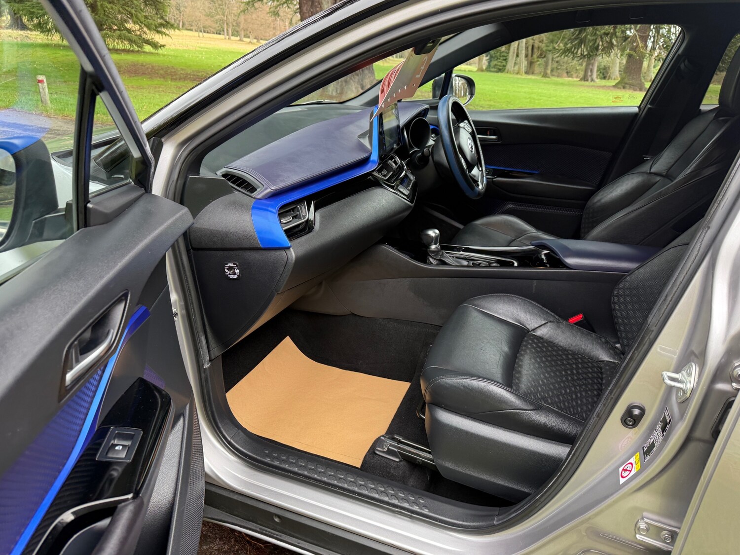 Used Toyota C-HR 2017 for sale - 77660489: Photo 18