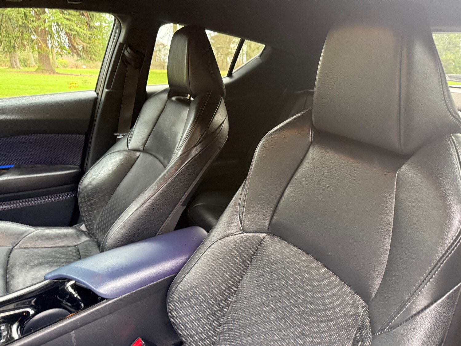 Used Toyota C-HR 2017 for sale - 77660489: Photo 20