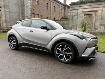 Used Toyota C-HR 2017 for sale - 77660489: Photo