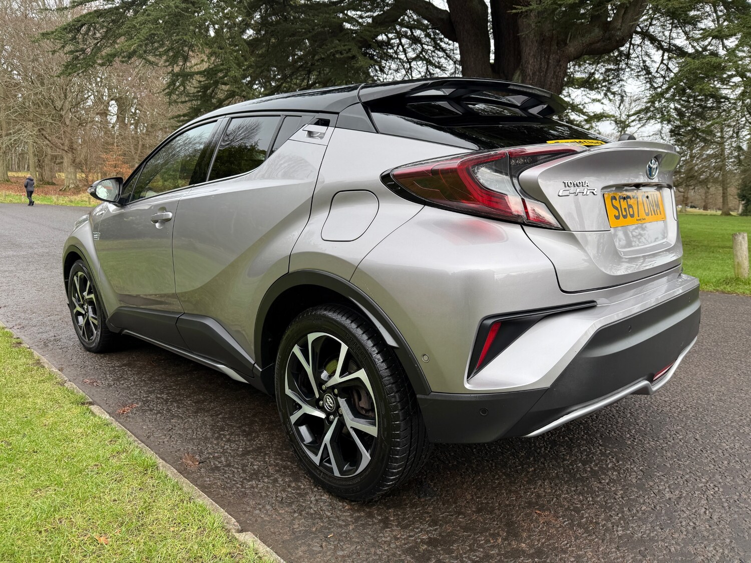 Used Toyota C-HR 2017 for sale - 77660489: Photo 8