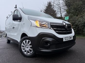 Renault Trafic feature image