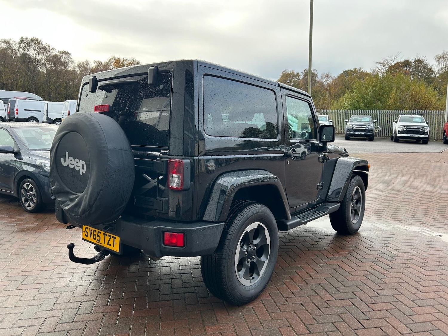 Used Jeep Wrangler 2015 for sale - 76401192: Photo 3