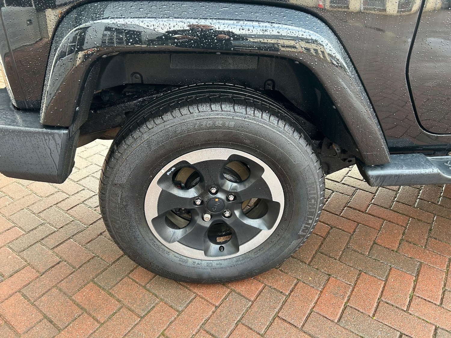 Used Jeep Wrangler 2015 for sale - 76401192: Photo 6