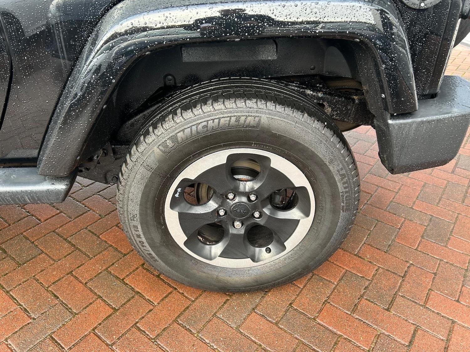 Used Jeep Wrangler 2015 for sale - 76401192: Photo 7