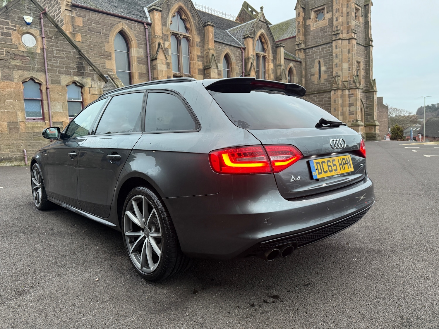 Used Audi A4 2015 for sale - 77051560: Photo 5