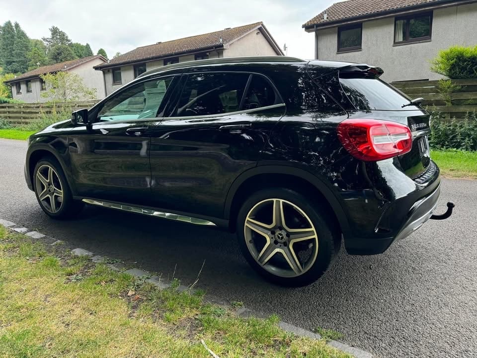 Used Mercedes-Benz GLA 2018 for sale - 77458271: Photo 2