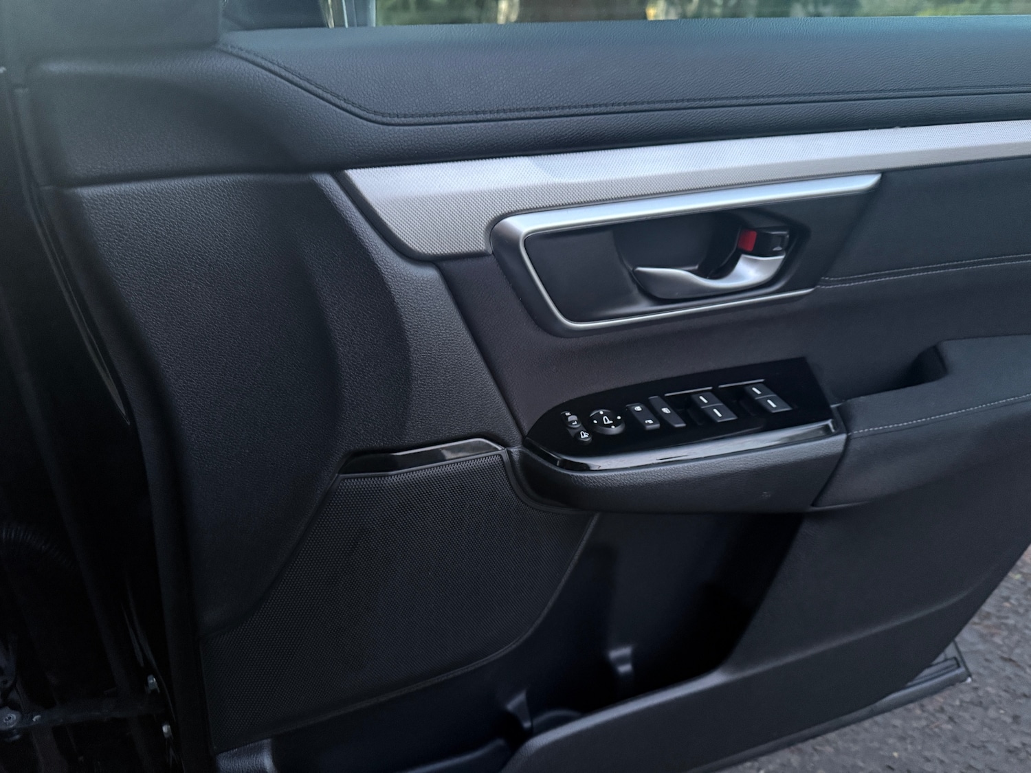 Used Honda CR-V 2020 for sale - 76901932: Photo 31