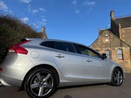 Used Volvo V40 2018 for sale - 77983089: Photo 5