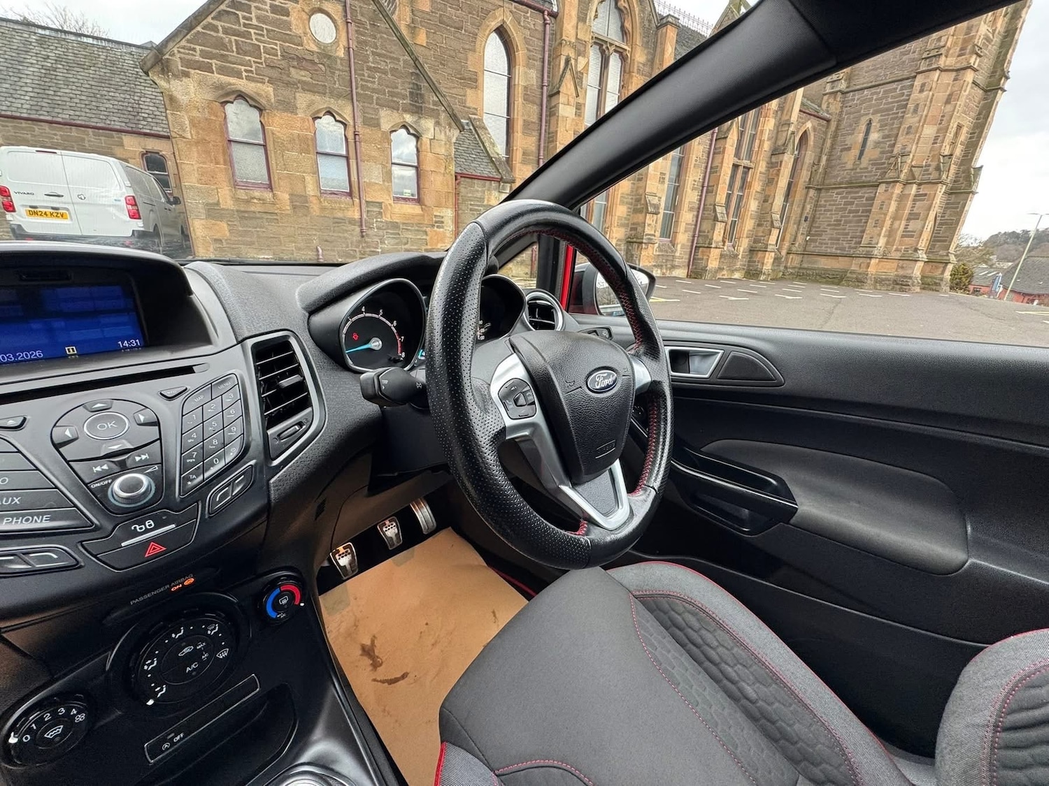 Used Ford Fiesta 2017 for sale - 78067813: Photo 15