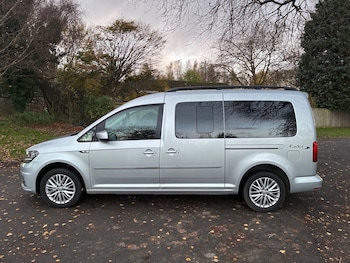 Used Volkswagen Caddy Maxi Life 2017 for sale - 76596899: Photo
