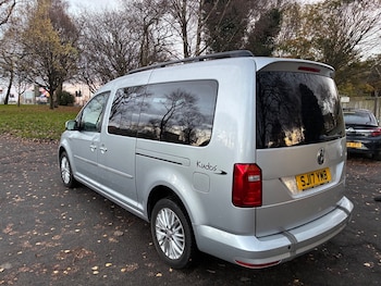 Used Volkswagen Caddy Maxi Life 2017 for sale - 76596899: Photo