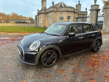 Used MINI Hatch 2021 for sale - 76487592: Photo