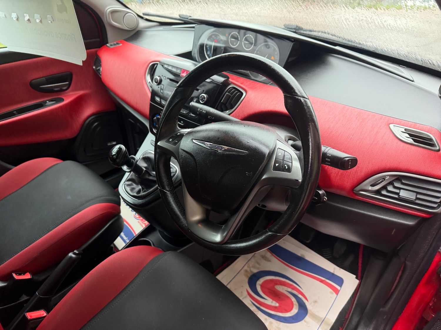 Used Chrysler Ypsilon 2012 for sale - 76125529: Photo 24