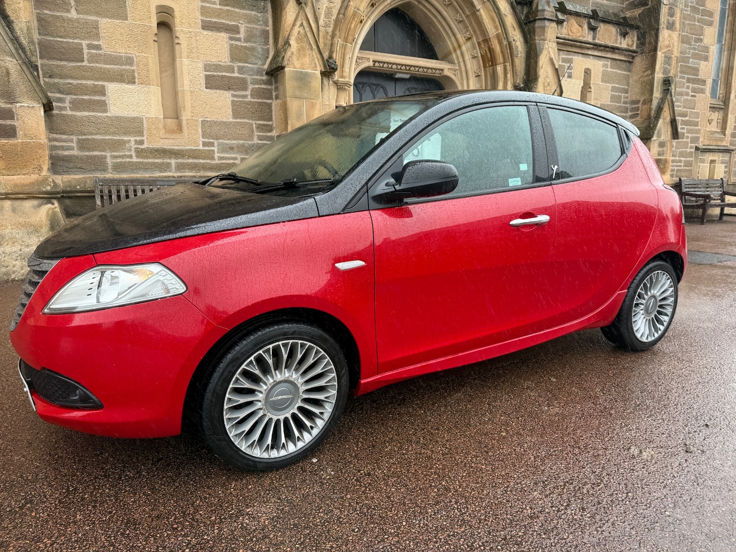 Used Chrysler Ypsilon 2012 for sale - 76125529: Photo 3
