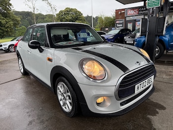 Used MINI Hatch 2017 for sale - 75509810: Photo